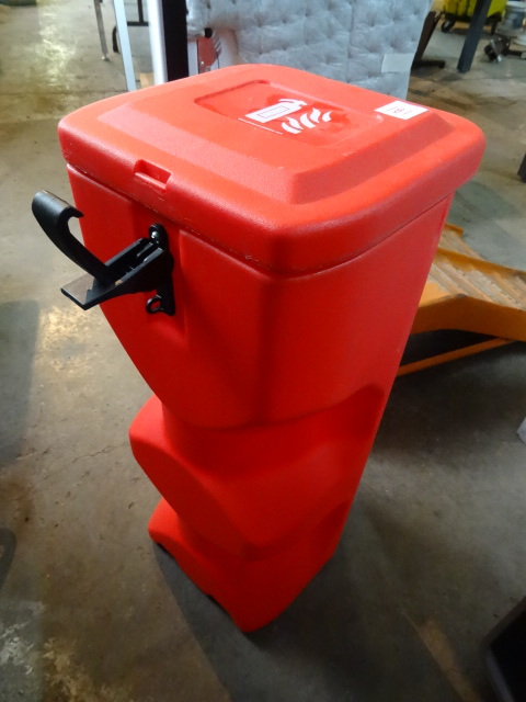 lot 181 image: Jonesco Plastic Fire Extinguisher Cab