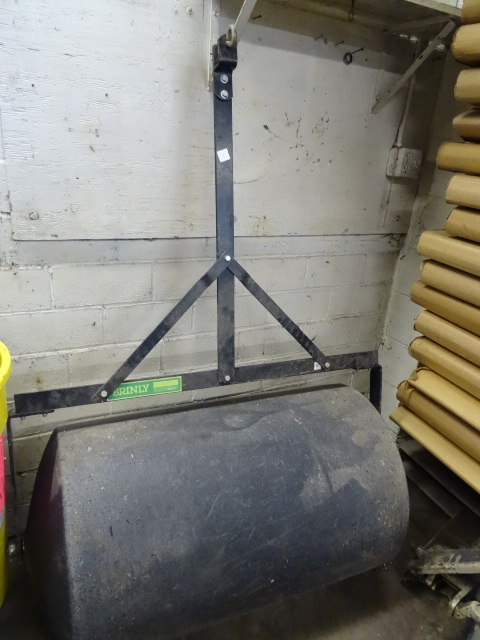 lot 247 image: Brialt Pull Behind Lawn Roller 36
