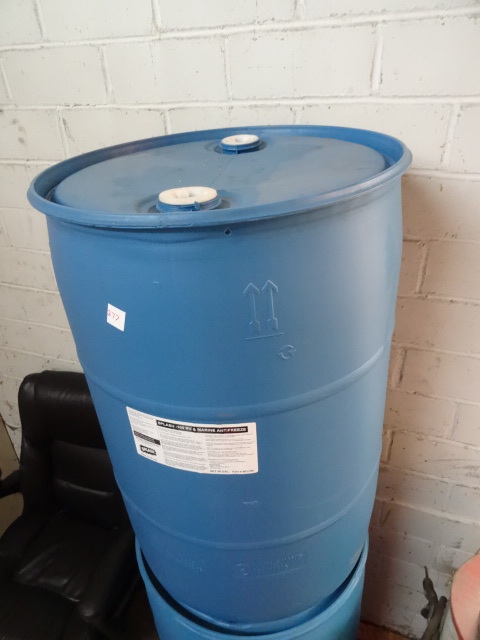 lot 277 image: 2 Plastic 55 Gal. Drums