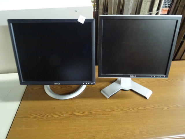 lot 48 image: Dell 19 LCD Computer Monitor