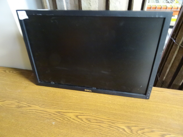 lot 49 image: Dell 22 LCD Computer Monitor