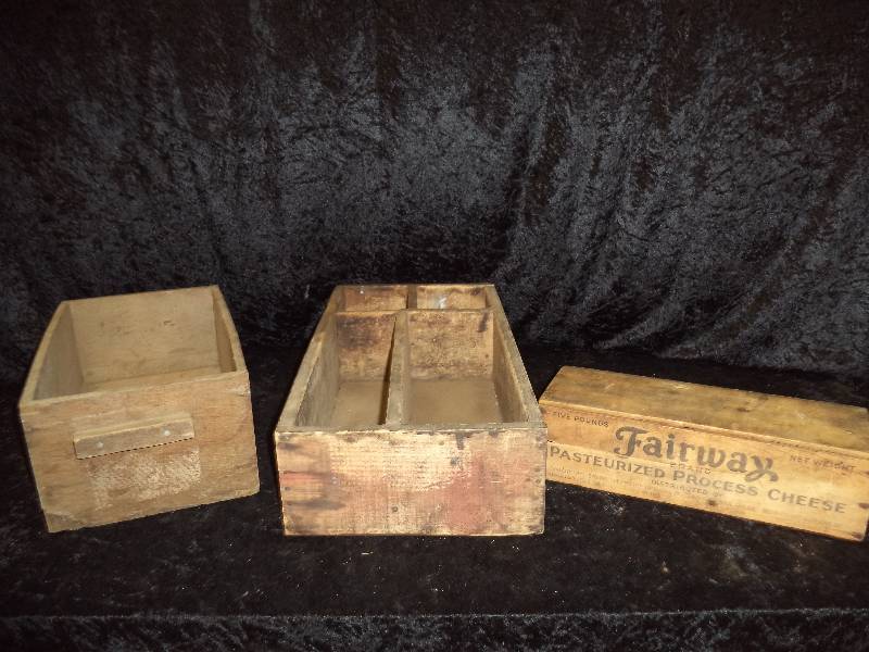 Lot - Fairway Cheese Box & Old Wood Boxes
