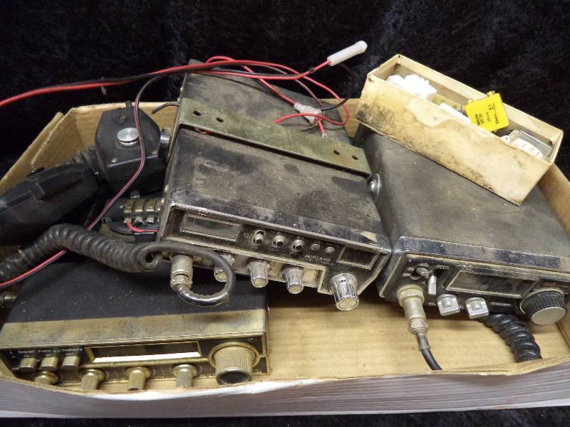CB Radios with Extra Parts