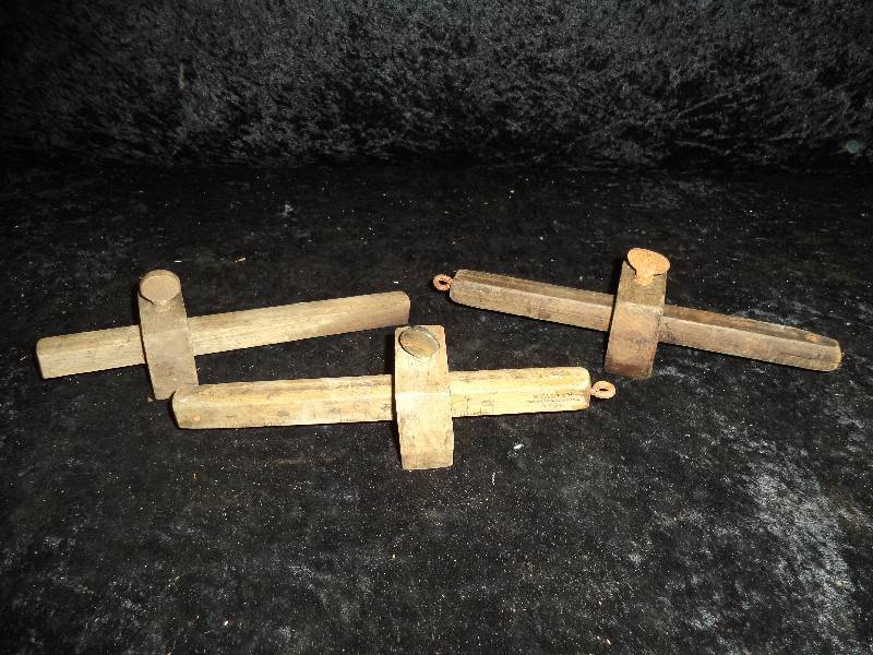 Vintage Stanley Wood & Brass Measuring Tools