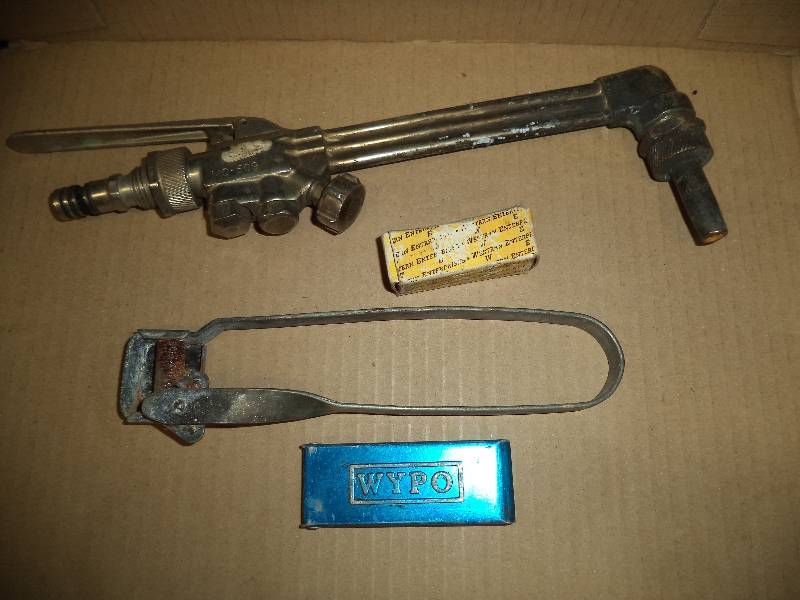 Smith #509 Torch with Striker, Tip Cleaner, and Check Valve