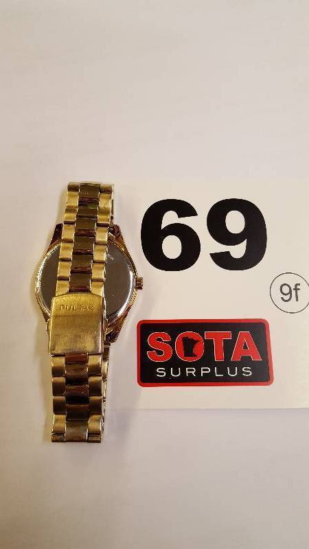 lot 69 image: PULSAR WATCH  GOLDSILVER