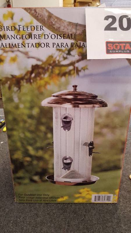 lot 20 image: Stylecraft Bird Feeder