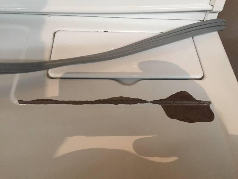 lot 4 image: KitchenAid dryer