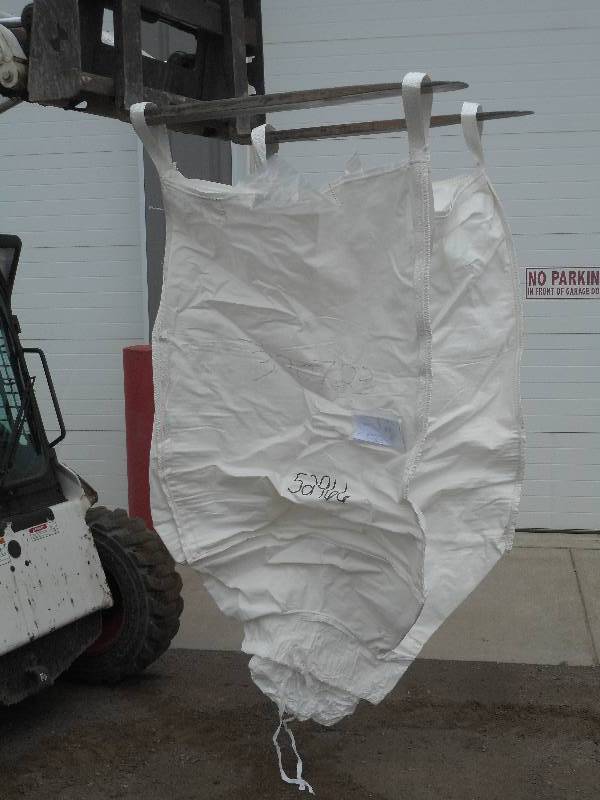 lot 15 image: Pallet Of Approx (18) Super-Sack Commercial Material Sacks
