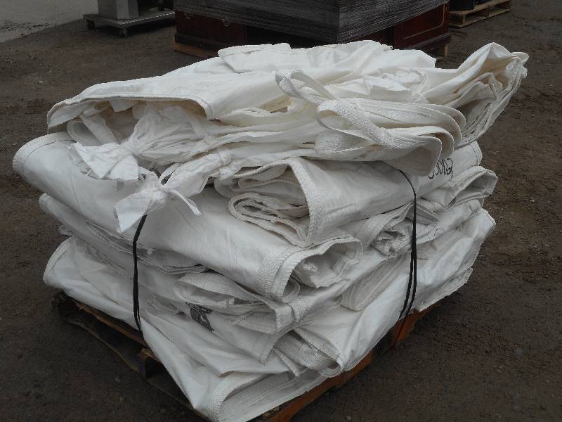 lot 16 image: Pallet Of Approx (18) Super-Sack Commercial Material Sacks