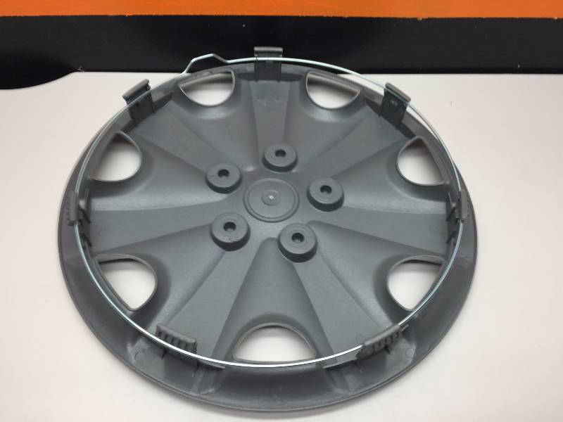 16 WHEEL COVERS