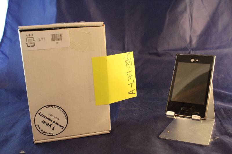 lot L75-35 image: LG Touch Screen Cell Phone RETAIL VALUE 50