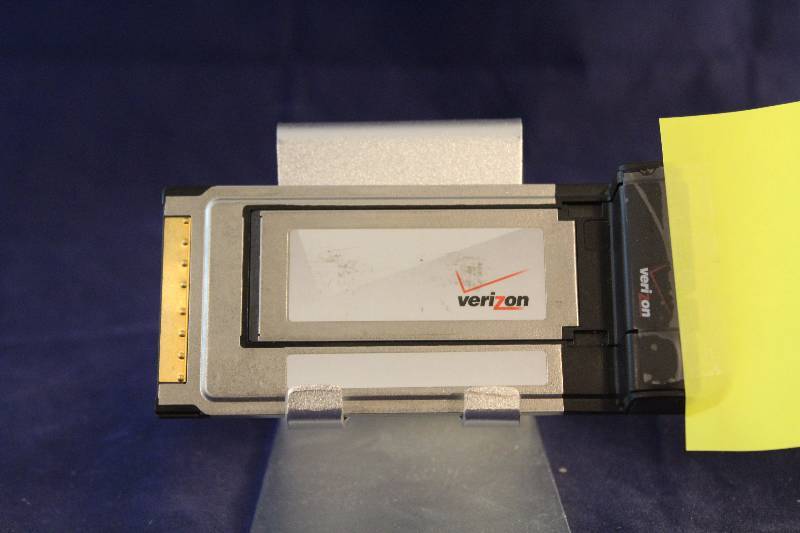 lot L80-6 image: LOT OF 4 Mobile Hotspot Cards RETAIL VALUE $80