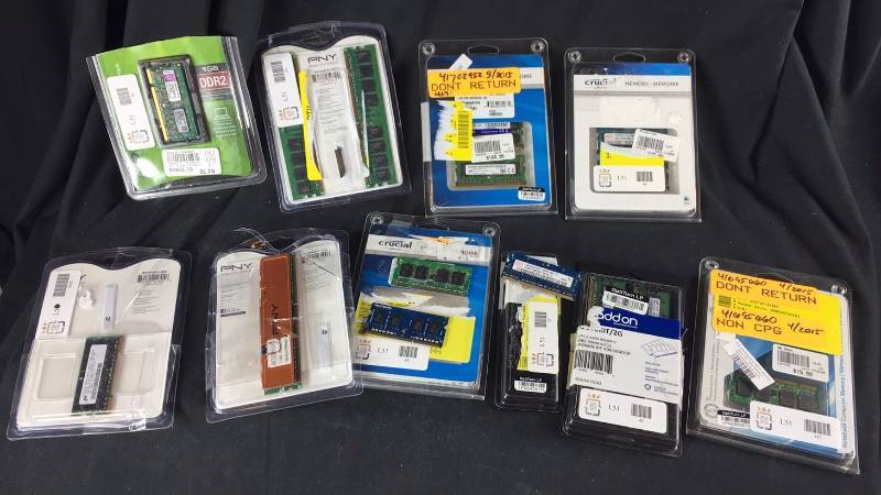 lot L51-173 image: Lot of 16 Computer Pats (Retail Value $175)