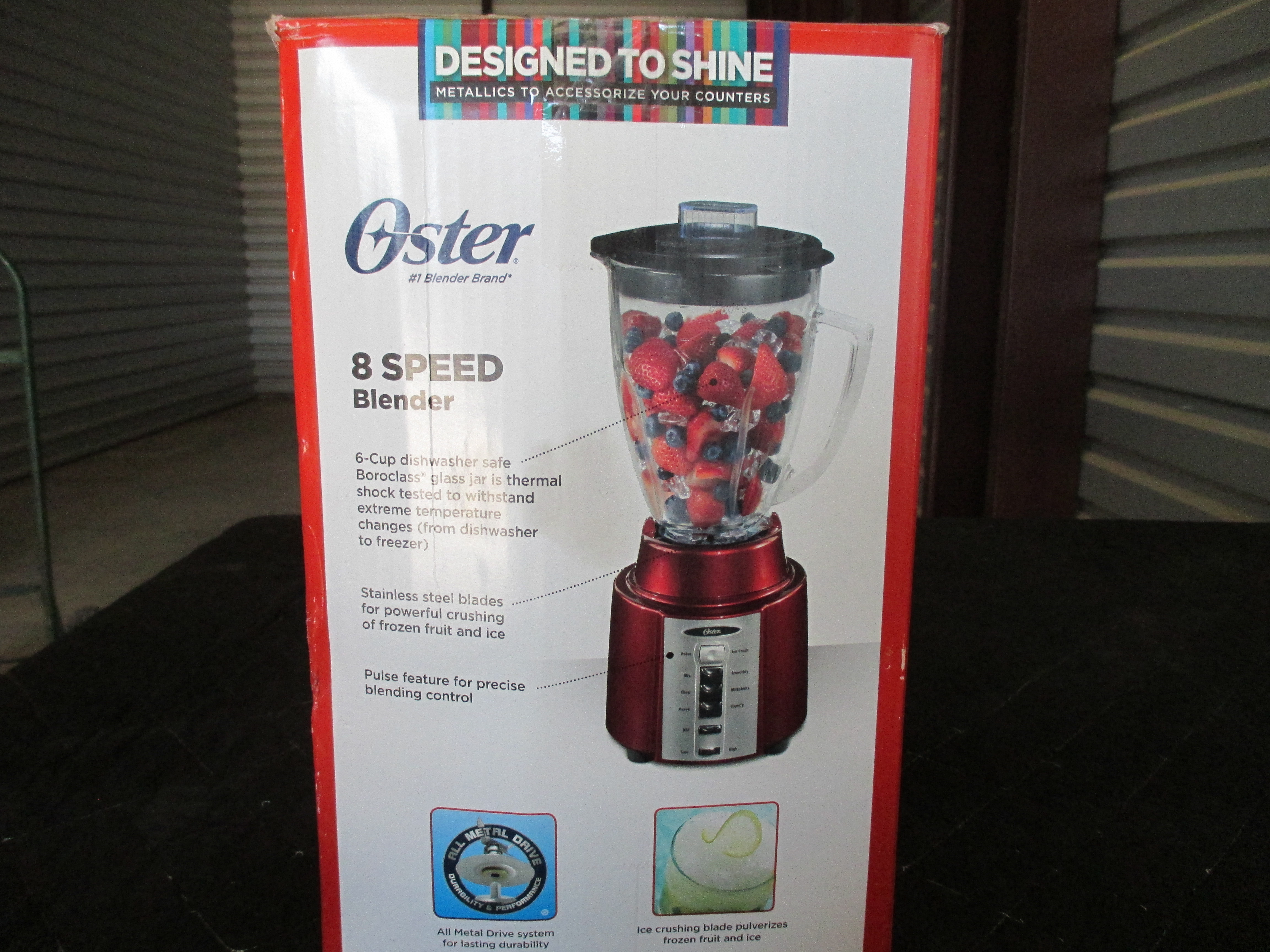 lot 106 image: Oster 8 Speed Blender