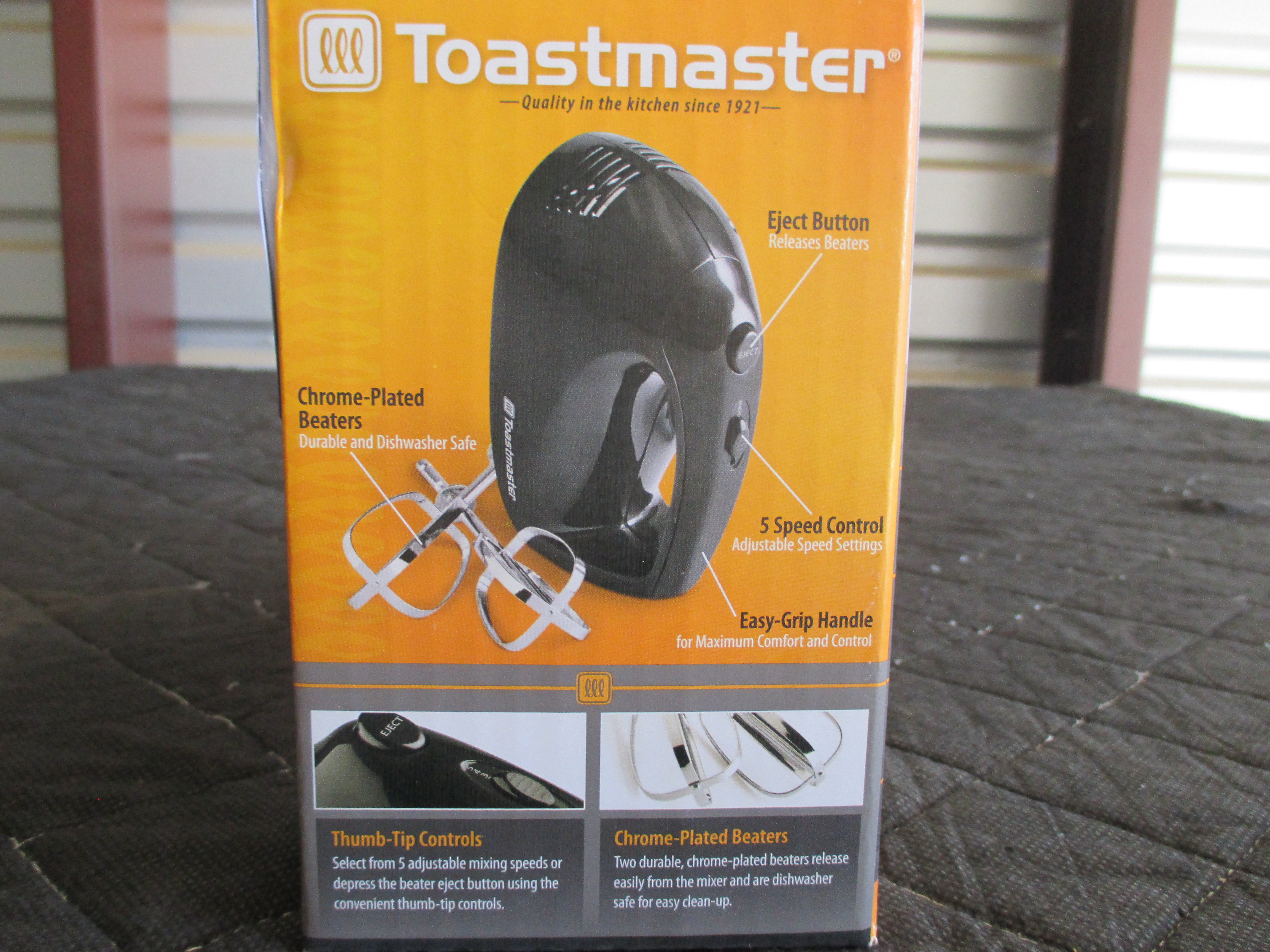 lot 108 image: Toastmaster Mixer