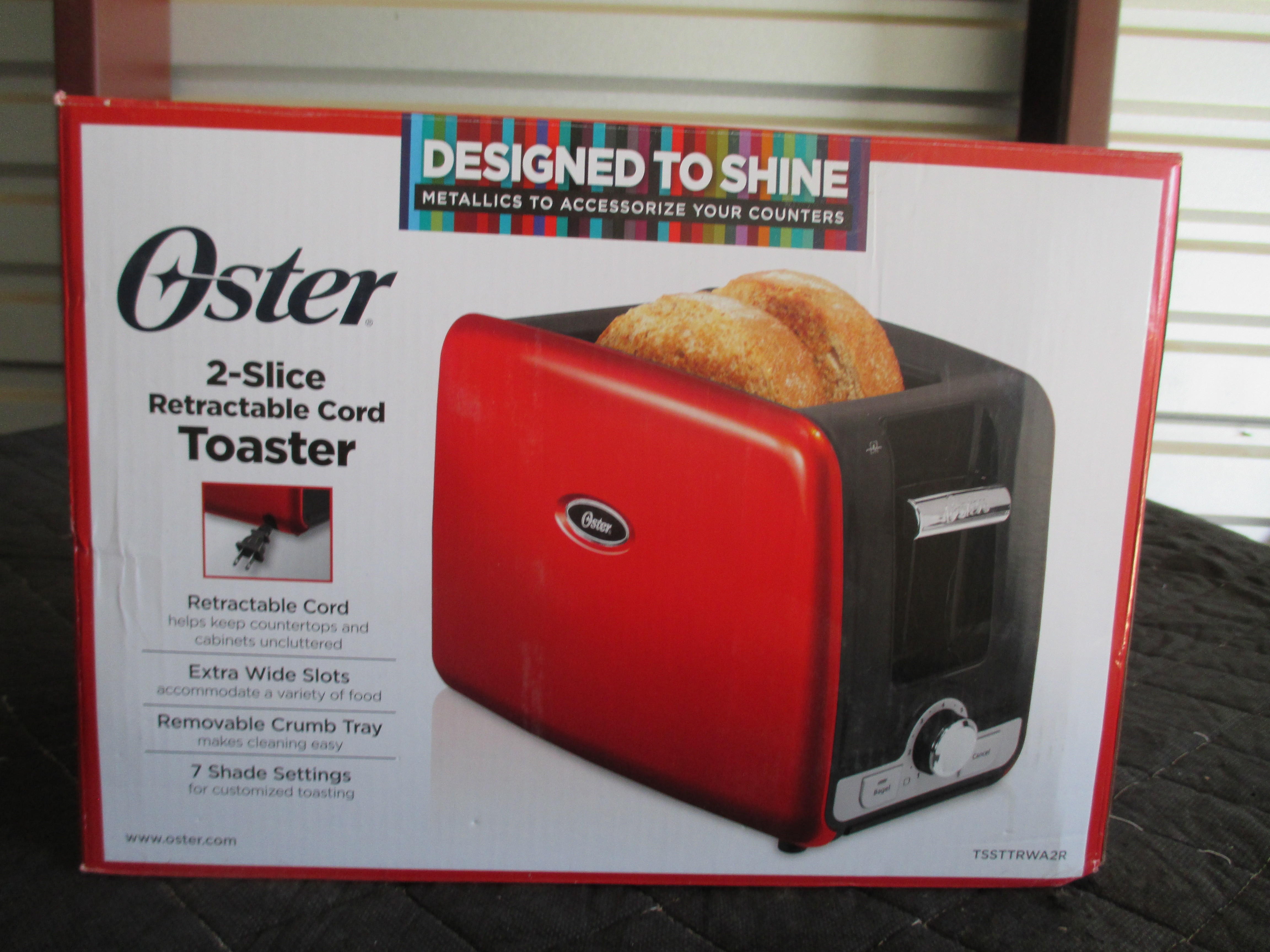 lot 109 image: Oster 2-Slice Toaster