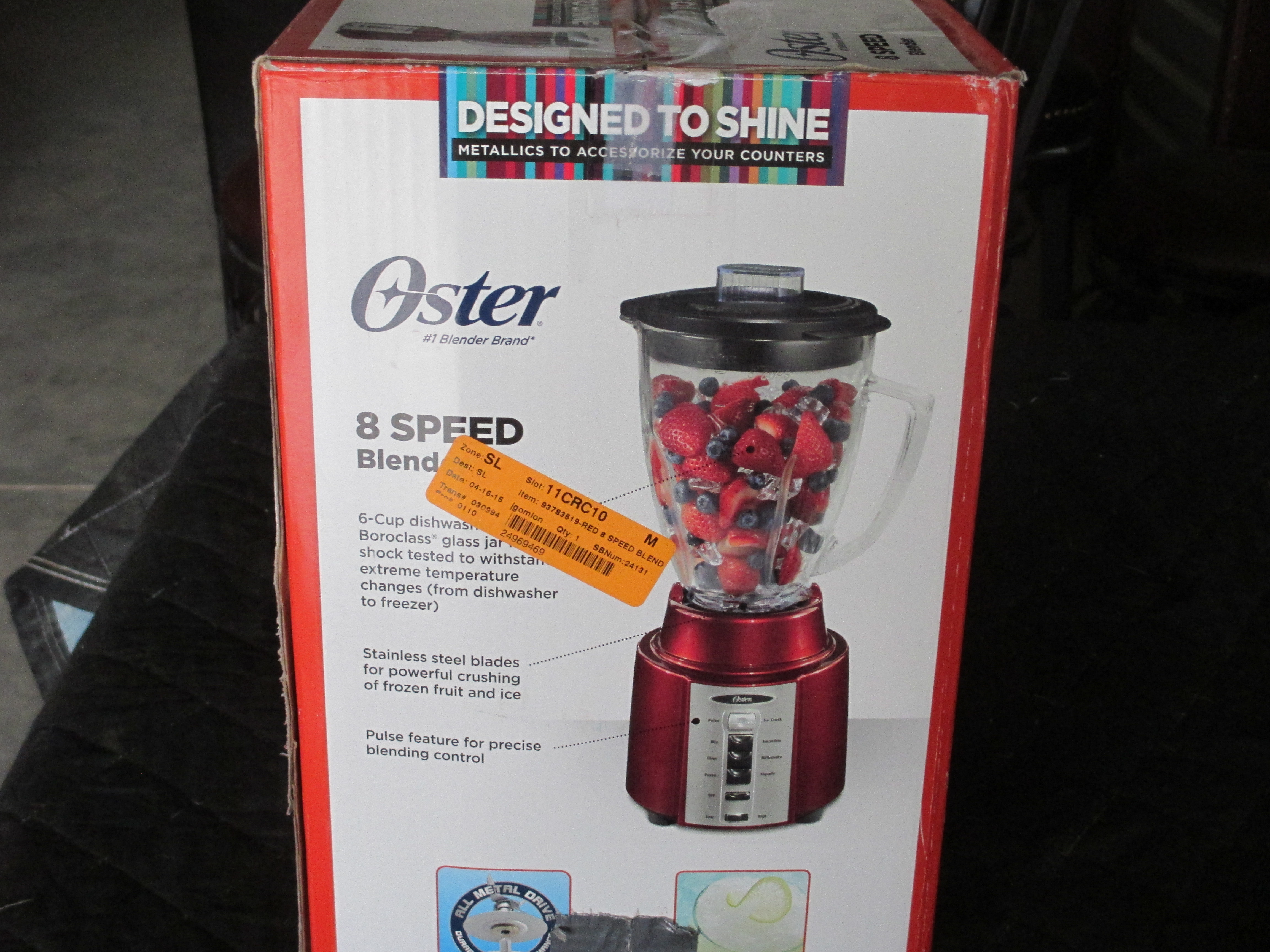 lot 135 image: Oster 8 Speed Blender