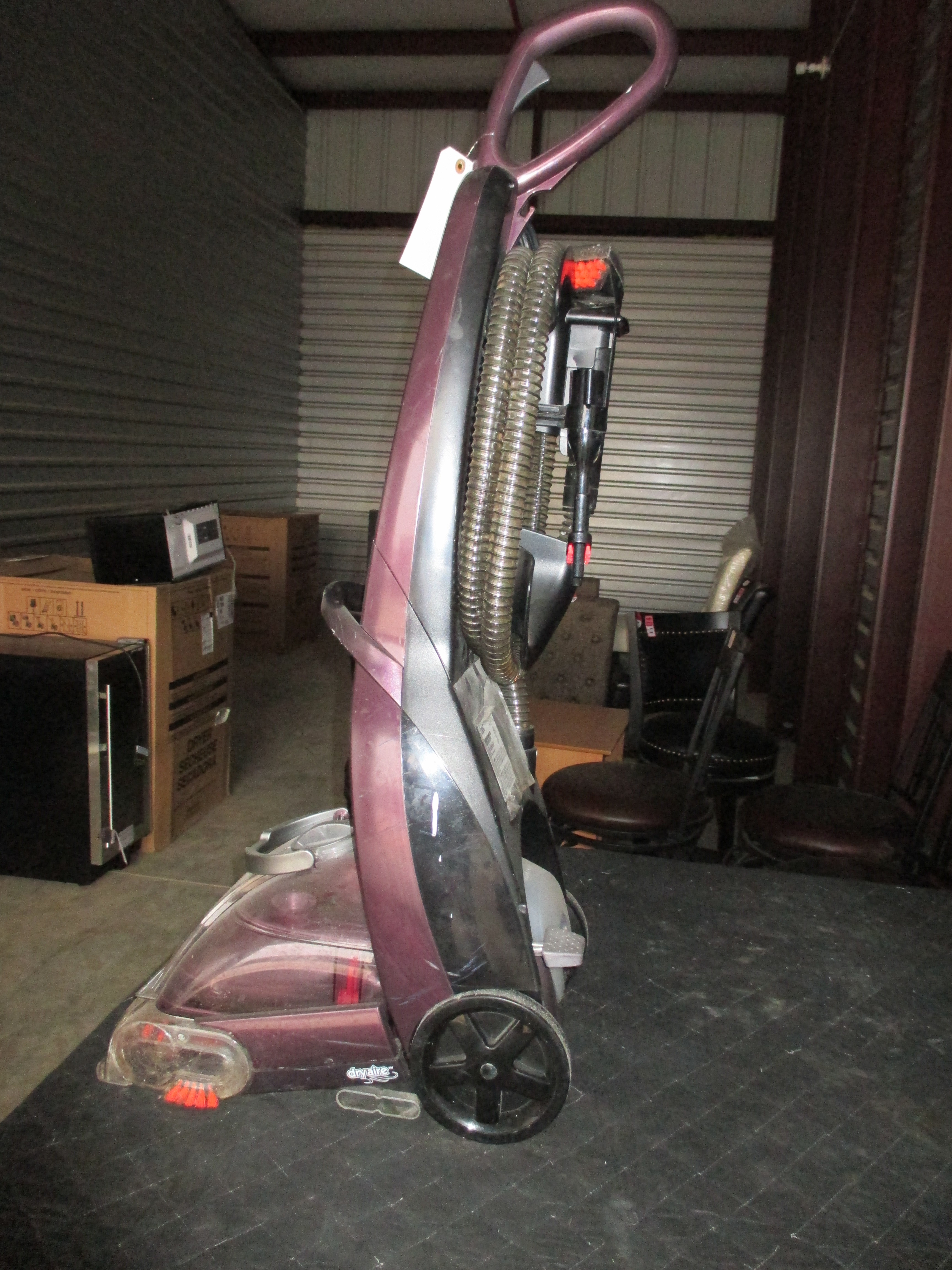 lot 142 image: Bissell PROheat Turbo