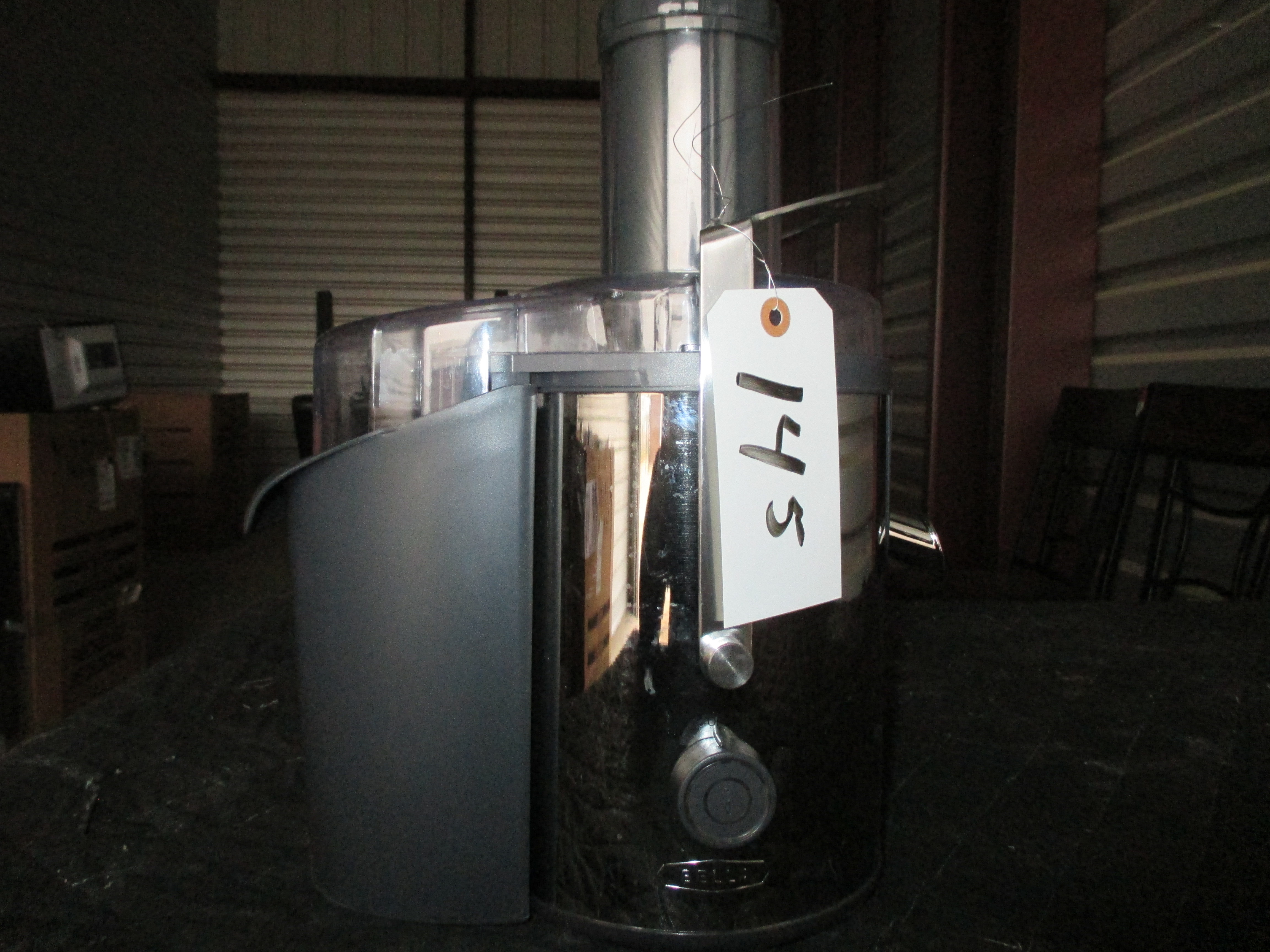 lot 145 image: Bella Juicer