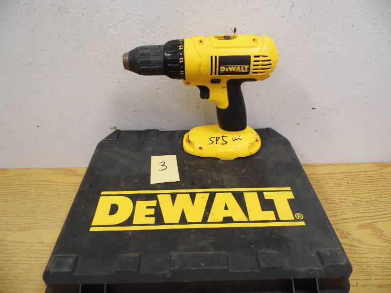 DeWalt Drill w Case