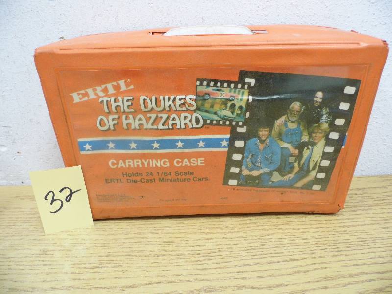 Dukes of Hazzard Carrying Case w Cars