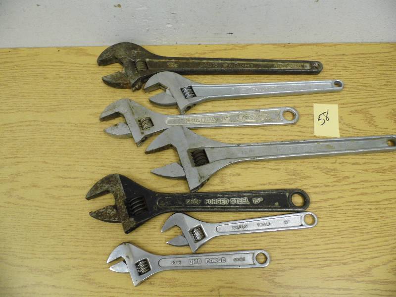 Cresent Wrenches w Toolbox