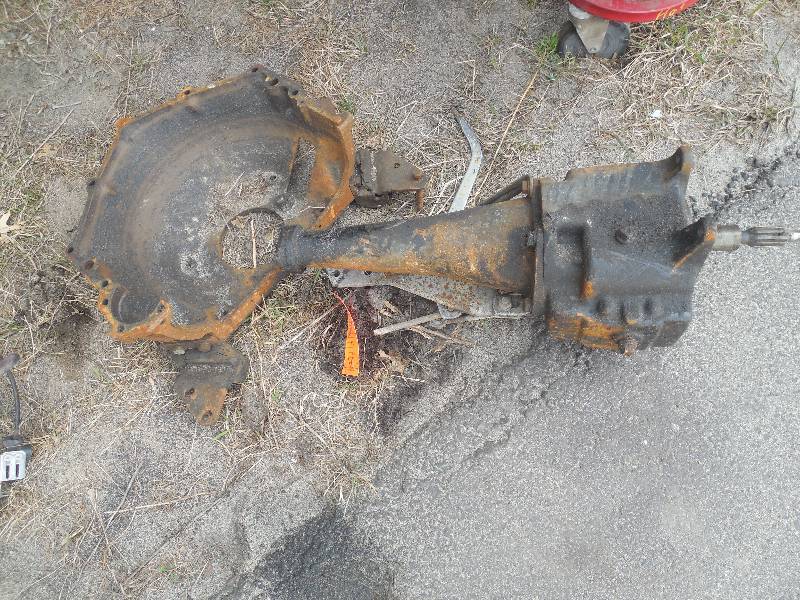 lot 60 image: 3 Speed Chevy Transmission