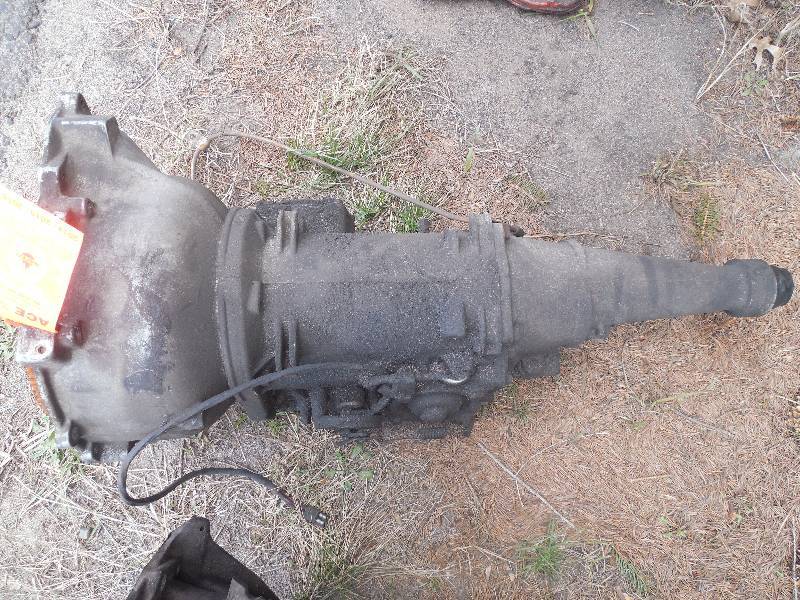 lot 63 image: Ford C4 Transmission