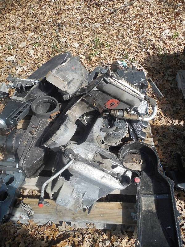 lot 90 image: GM Heaters and AC Boxes