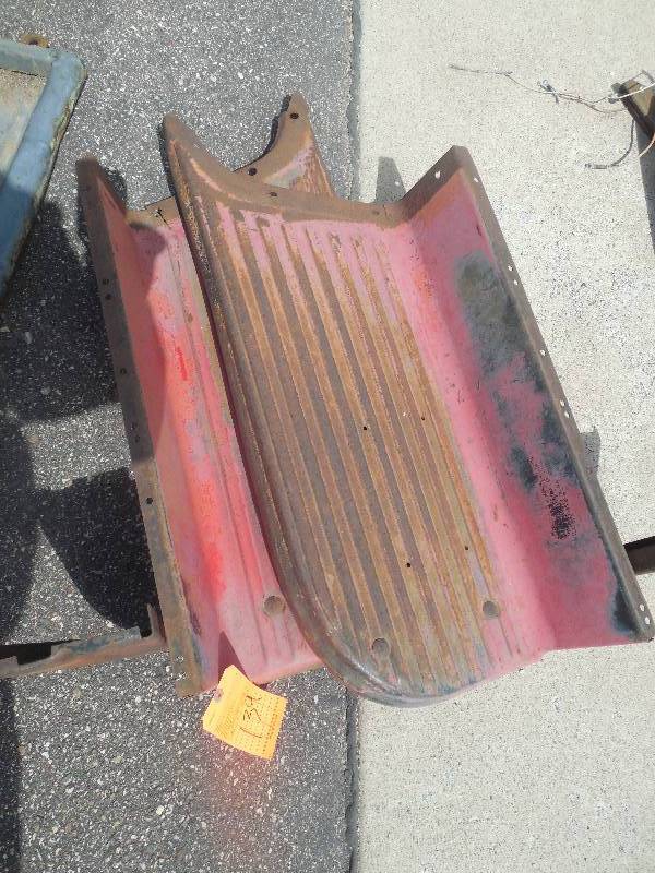 lot 139 image: 1955 Chevy Truck Steps