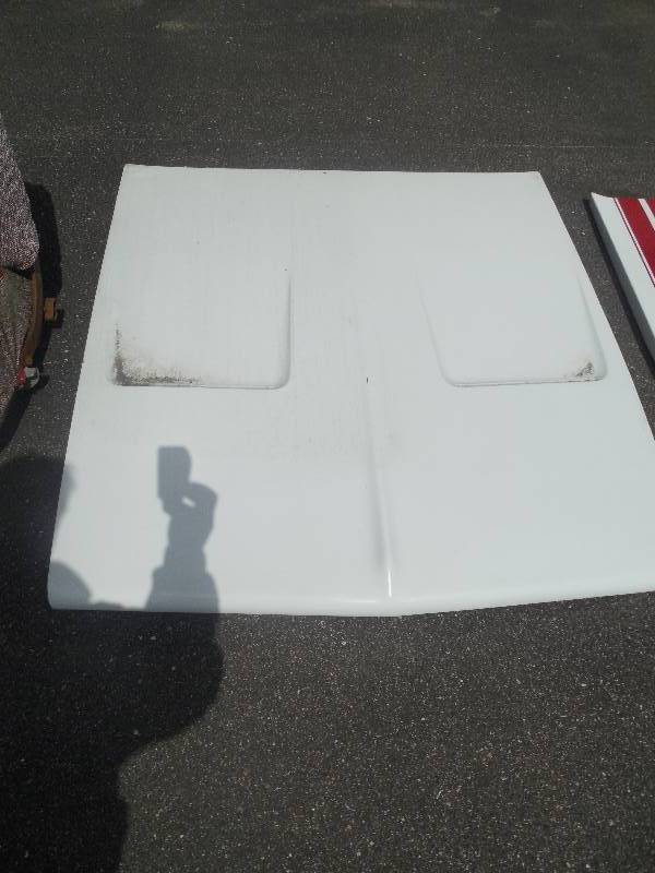 lot 149 image: 1968-69 Dodge Charger Hood