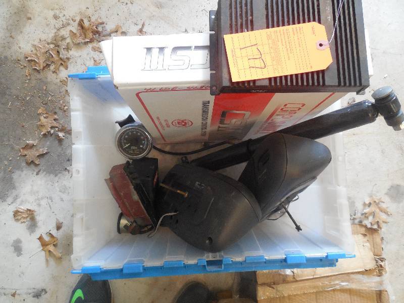 lot 177 image: Alpine Amp - 4 speakers - Misc. Box