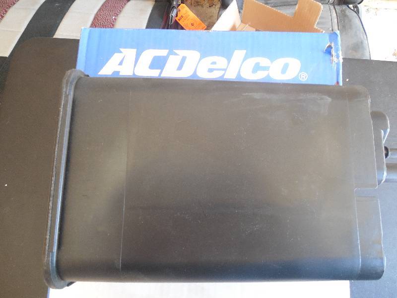 lot 235 image: NEW - EVAPORATOR CANISTER LS CRATE ENGINE