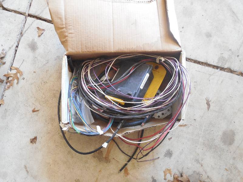 lot 251 image: NEW - CRUSIE CONTROL UNIT