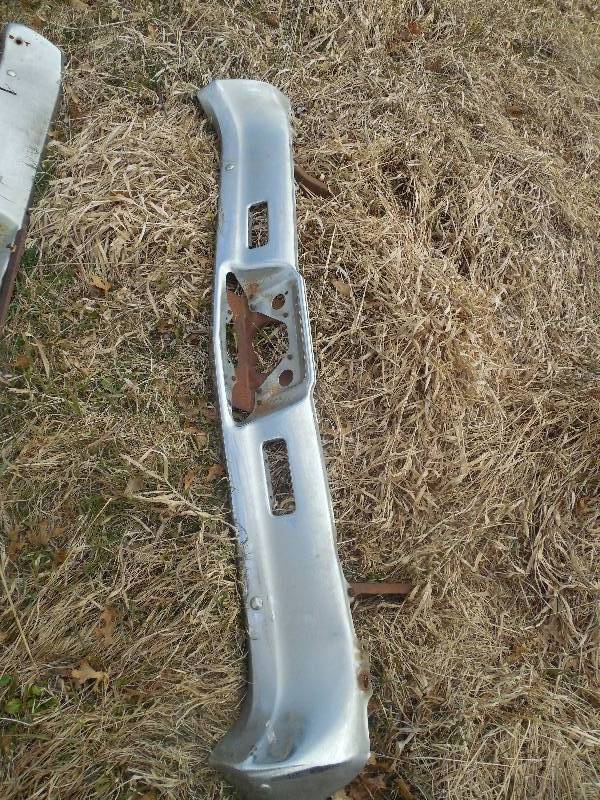 lot 298 image: 1967 CHEVELLE REAR BUMPER