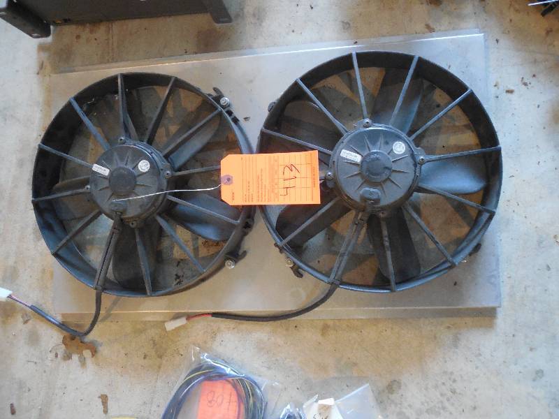 lot 413 image: 12 DUAL ELECTRIC FANS