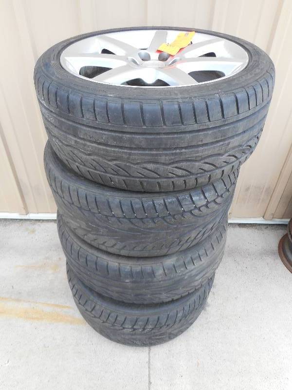lot 448 image: (4) 2005 Caddillac CTSV Rims and Tires