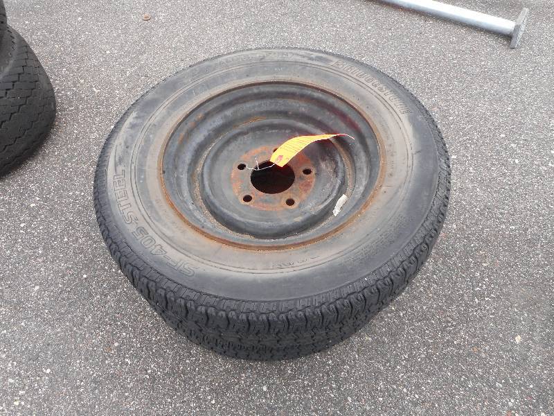 lot 452 image: (2) Steel Rims