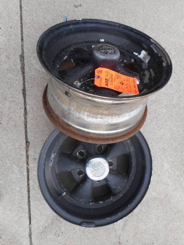 lot 516 image: (2) Craeger SS Wheels