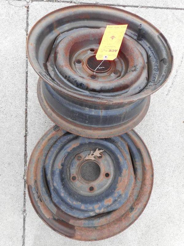 lot 517 image: (2) Steel GM Wheels
