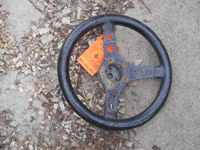 lot 536 image: Universal Grant Leather Steering Wheel