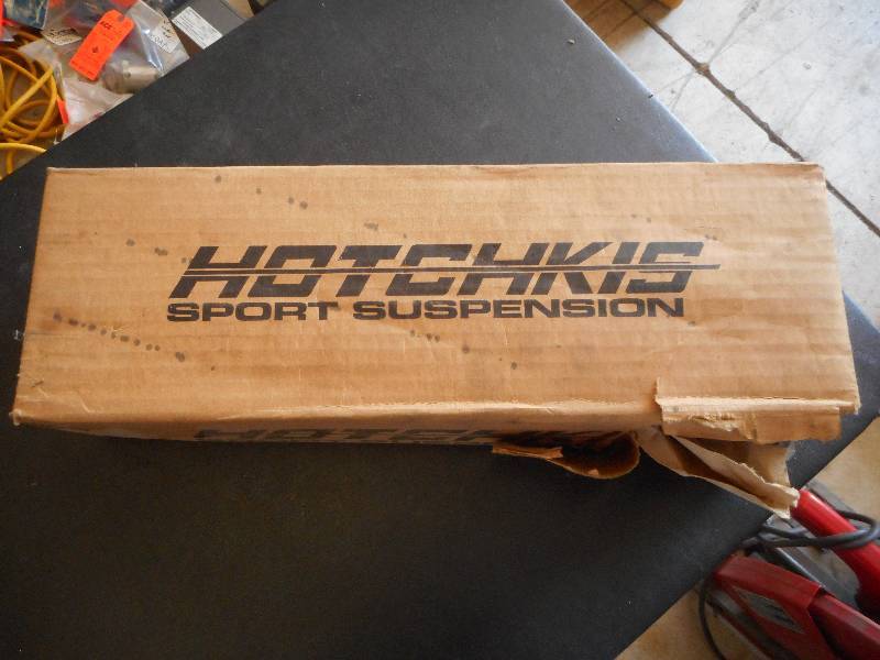 lot 622 image: CHEVELLE 1402 TRAILING ARM BRACES