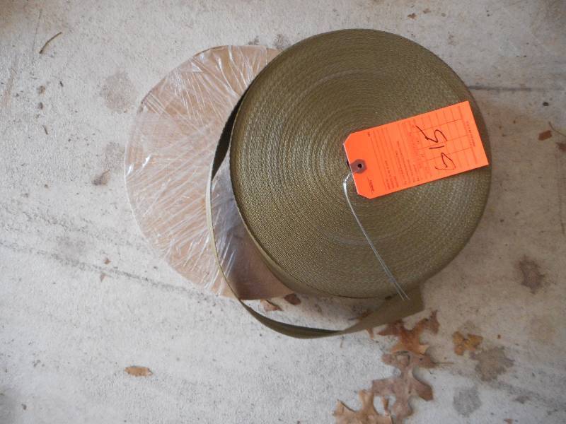 lot 615 image: TAN & GREEN SEAT BELT WEBBING