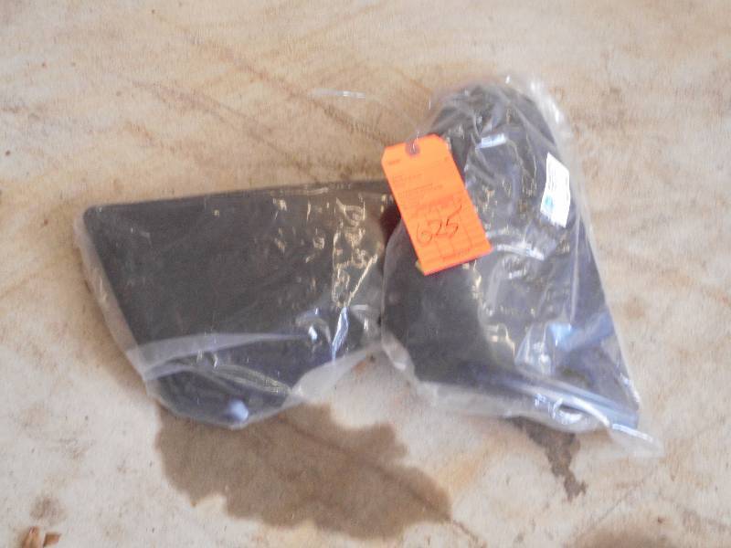 lot 625 image: 1967-68 CAMERO FENDER EXTENSION