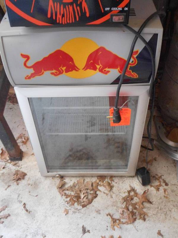 lot 658 image: MINI RED BULL FRIDGE COOLER