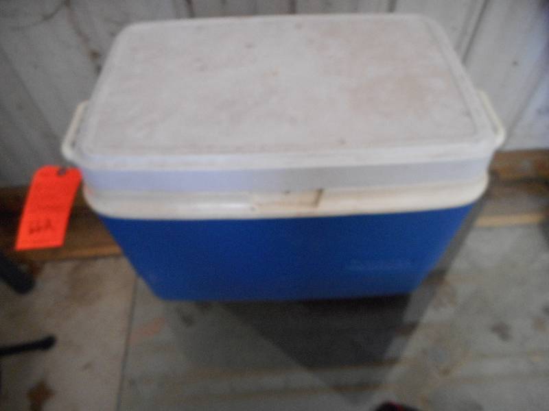 lot 662 image: COOLER