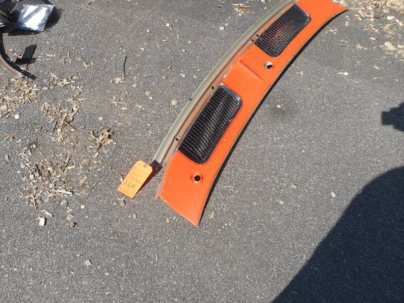 lot 768 image: 1967-1969 Chevy Camaro Cowl Vent