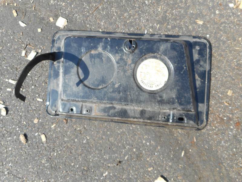 lot 841 image: 1967-1968 Glove Box Door