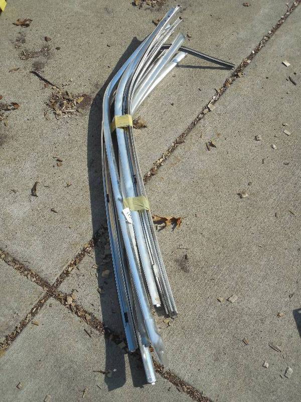 lot 825 image: 1966-1967 Chevelle Headliner Trim
